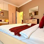 Apartament Heart Of - 2br On Calea Victoriei *